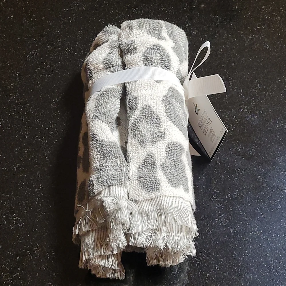 Bathroom Tip Towel Set